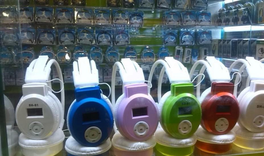 SHS1运动型插卡耳机 跨界多功能，批发零售全解析